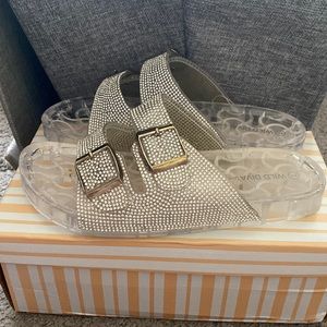 New never worn Wild Diva lounge Crystal slip-on